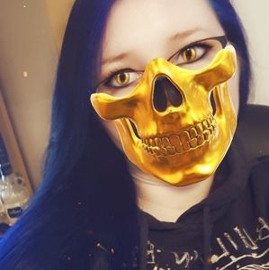 Meet your Posher, Karmina